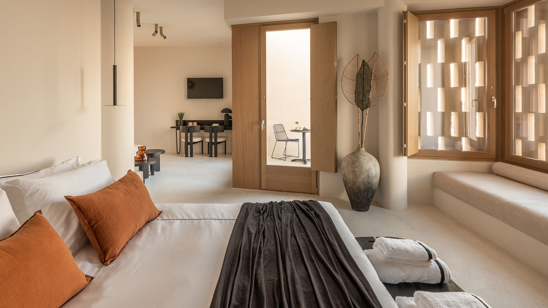 Enorme EOS Santorini