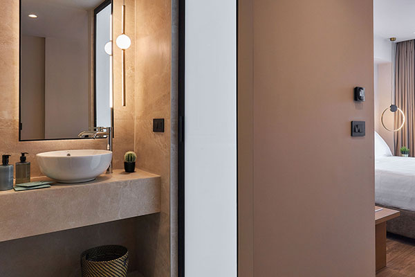 Enorme Epavli Urban Living