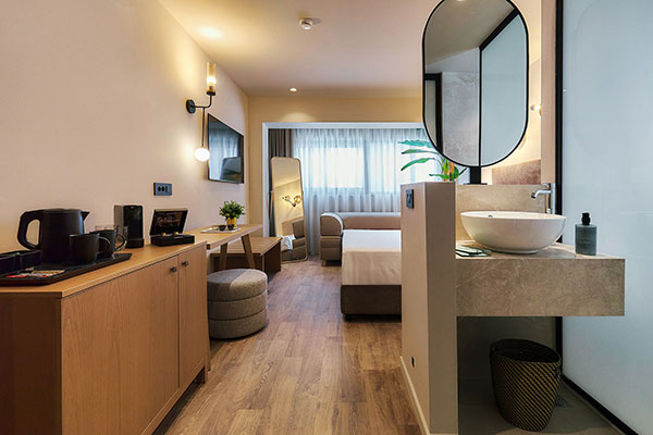 Enorme Epavli Urban Living