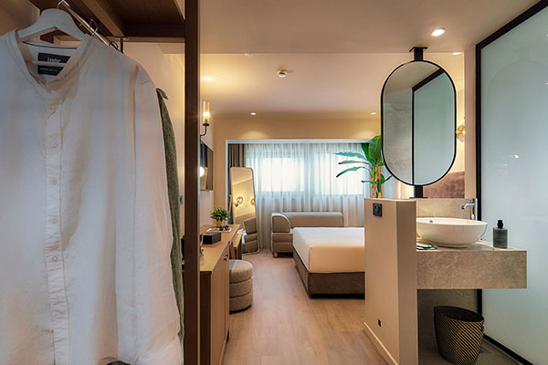 Enorme Epavli Urban Living