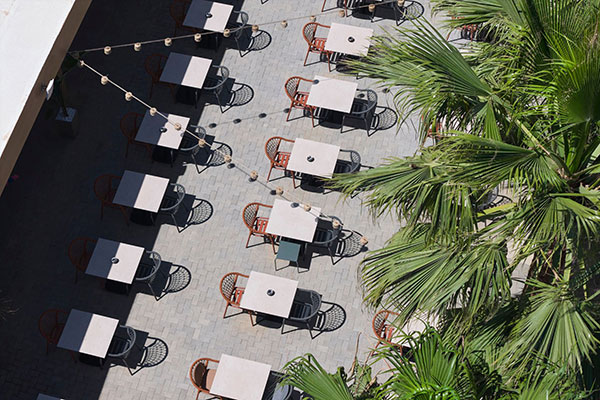 Enorme Infinity Beach