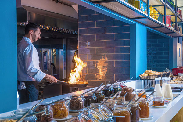 Enorme Infinity Beach