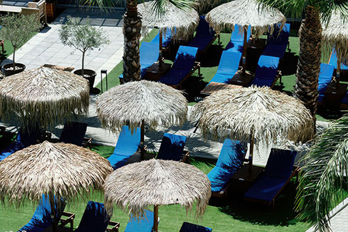 Enorme Infinity Beach