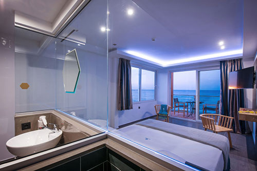 Enorme Infinity Beach