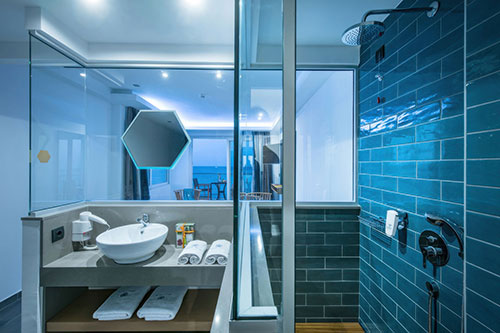 Enorme Infinity Beach